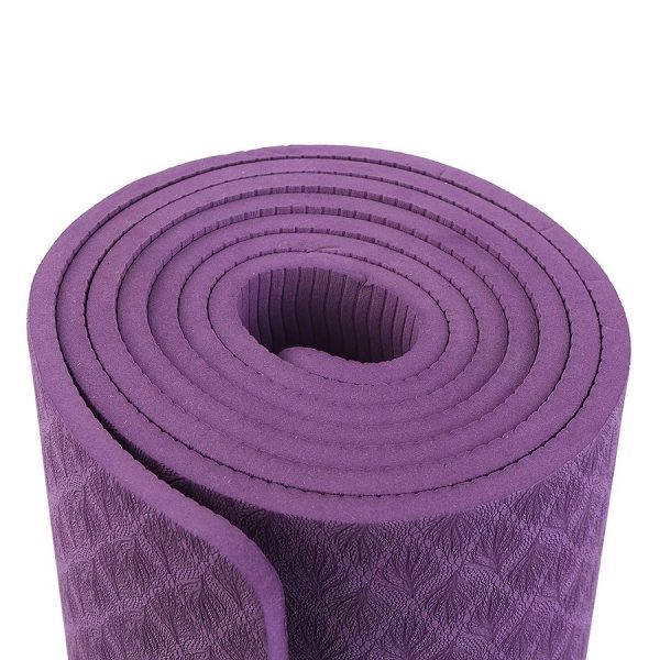 Thảm yoga 1 lớp 3