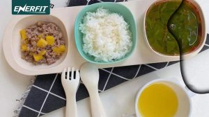 Thực đơn bổ sung rau củ và sữa cho trẻ 7 tuổi thiếu cân